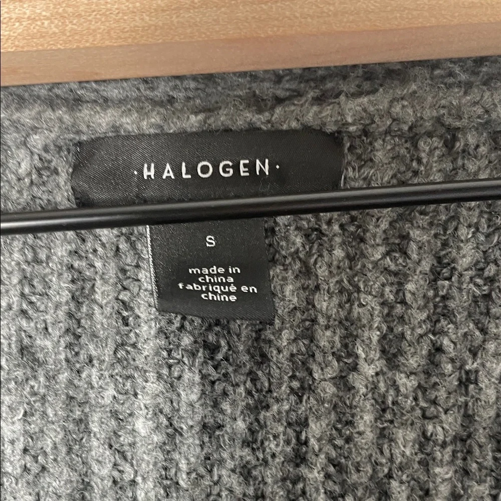 Halogen Charcoal V-Neck Sweater